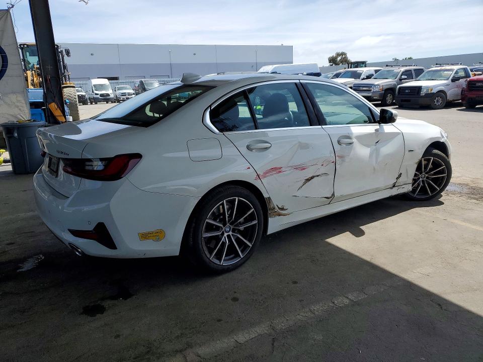 Продаж на аукціоні авто 2022 Bmw 330xe, vin: 3MW5P9J00N8C76533, номер лоту: 53304726