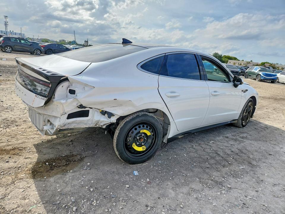 2024 Hyundai Sonata მანქანა იყიდება აუქციონზე, vin: KMHL14JAXRA382145, აუქციონის ნომერი: 52382266