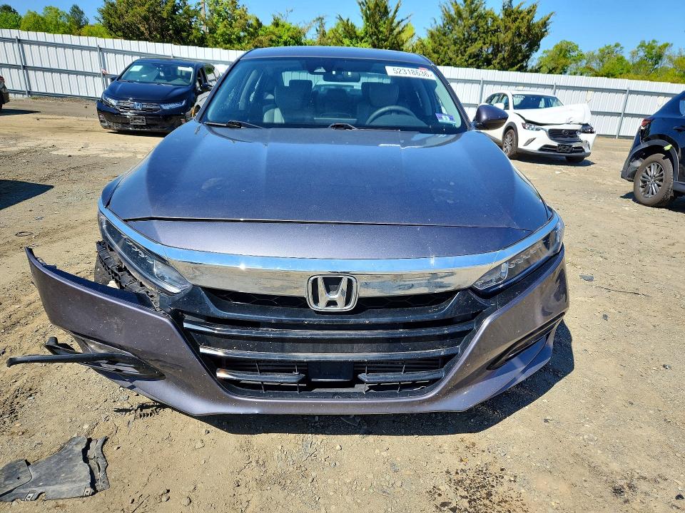 Продаж на аукціоні авто 2018 Honda Accord, vin: 1HGCV1F41JA254862, номер лоту: 52318636