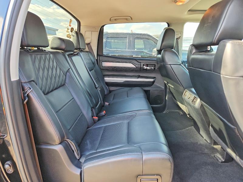 Продажа на аукционе авто 2019 Toyota Tundra, vin: 5TFAY5F18KX841813, номер лота: 53092486