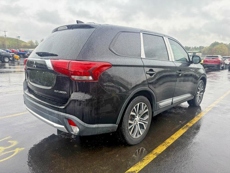 Aukcja sprzedaży 2018 Mitsubishi Outlander, vin: JA4AD2A3XJZ008823, numer aukcji: 53765056