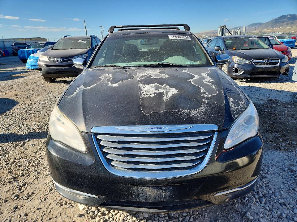 2011 Chrysler 200 მანქანა იყიდება აუქციონზე, vin: 1C3BC2FG9BN571061, აუქციონის ნომერი: 54444636