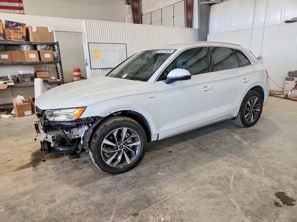 Продаж на аукціоні авто 2024 Audi Q5, vin: WA1EAAFY2R2041800, номер лоту: 52875036