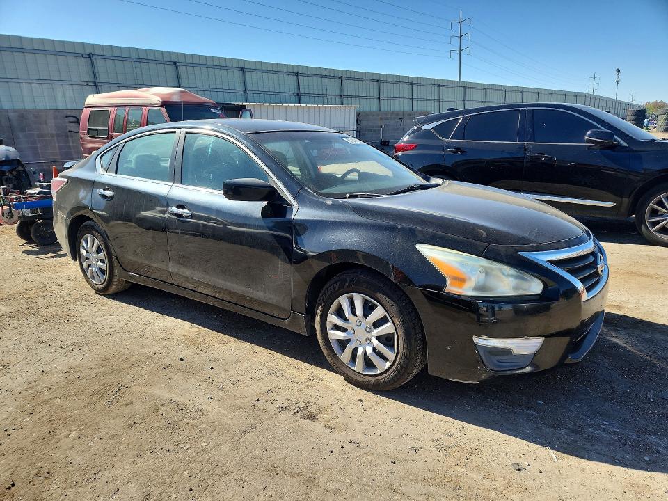 2015 Nissan Altima მანქანა იყიდება აუქციონზე, vin: 1N4AL3AP8FN894372, აუქციონის ნომერი: 54541466
