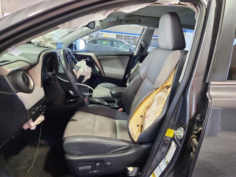 53355596 :رقم المزاد ، 2T3DFREV9FW382025 vin ، 2015 Toyota Rav4 مزاد بيع