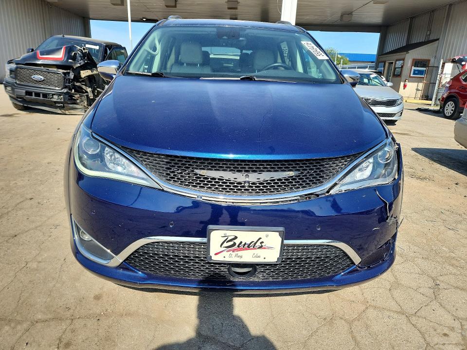 Продаж на аукціоні авто 2017 Chrysler Pacifica, vin: 2C4RC1GG2HR720750, номер лоту: 55049416