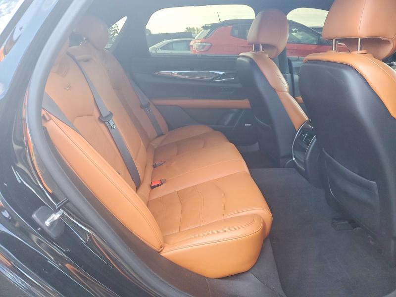 52657206 :رقم المزاد ، 1G6KD5RS8HU179829 vin ، 2017 Cadillac Ct6 مزاد بيع