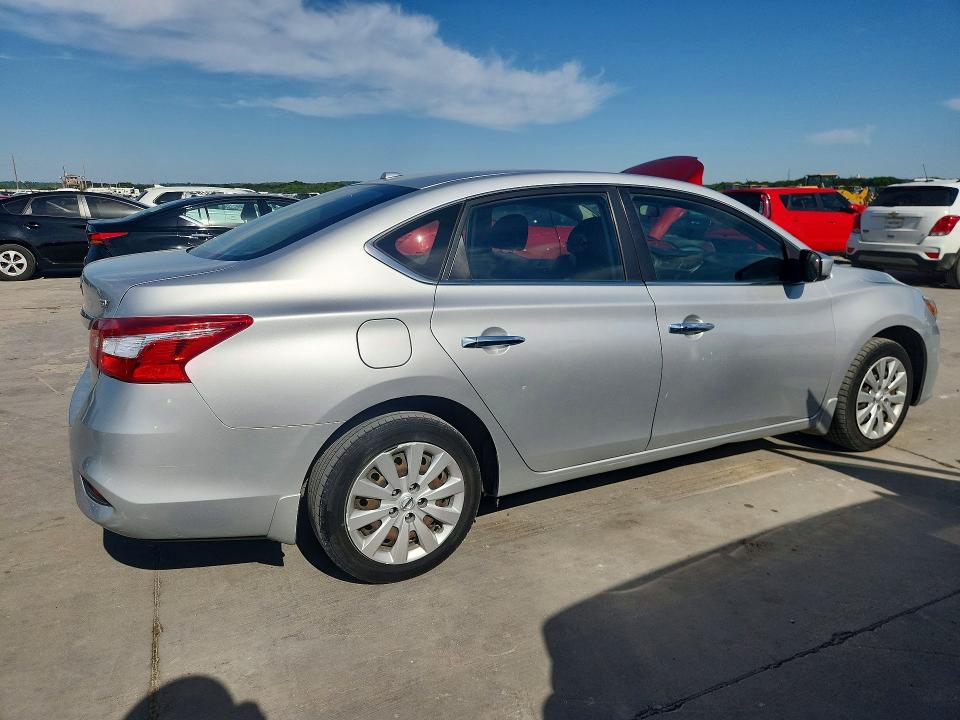 Продаж на аукціоні авто 2017 Nissan Sentra, vin: 3N1AB7APXHY326976, номер лоту: 52225666