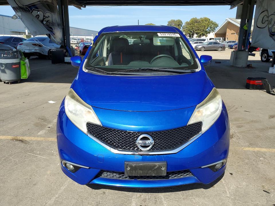 2015 Nissan Versa Note მანქანა იყიდება აუქციონზე, vin: 3N1CE2CP0FL427745, აუქციონის ნომერი: 53278246