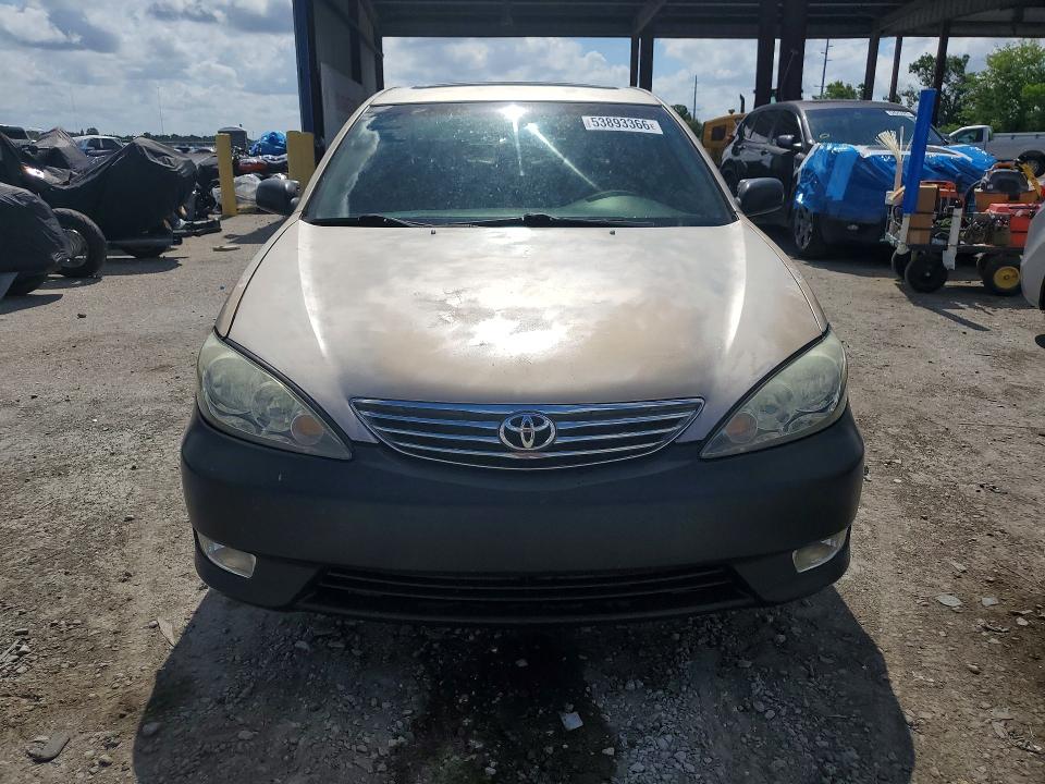 53893366 :رقم المزاد ، 4T1BF32K66U621876 vin ، 2006 Toyota Camry مزاد بيع