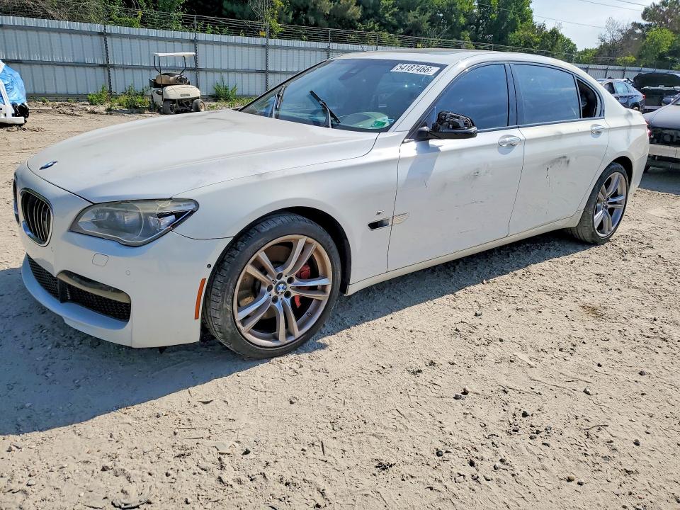 2014 Bmw 750 მანქანა იყიდება აუქციონზე, vin: WBAYE8C58ED134701, აუქციონის ნომერი: 54187466