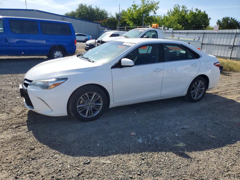 Auction sale of the 2016 Toyota Camry, vin: 4T1BF1FK0GU227872, lot number: 53261256