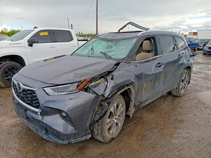55112806 :رقم المزاد ، 5TDGZRBHXMS115848 vin ، 2021 Toyota Highlander مزاد بيع