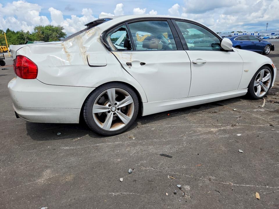 55497316 :رقم المزاد ، WBAPM775X9NL88364 vin ، 2009 Bmw 335 مزاد بيع