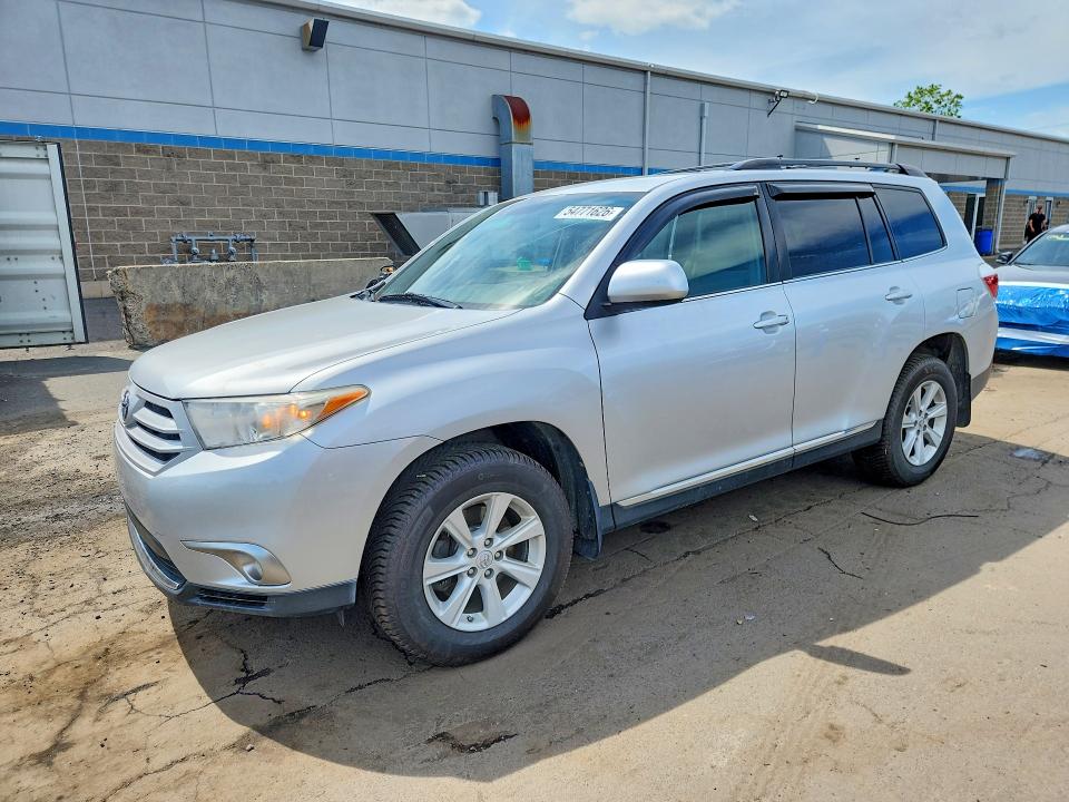 Продажа на аукционе авто 2011 Toyota Highlander, vin: 5TDBK3EH4BS065890, номер лота: 54771626