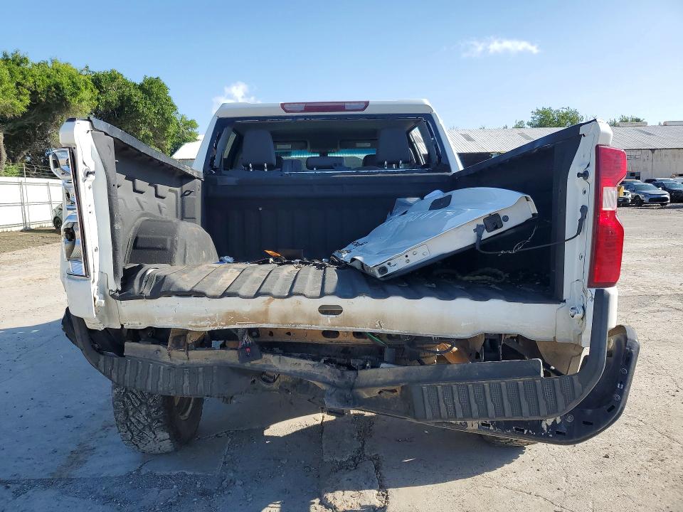 55312806 :رقم المزاد ، 3GCUYAEF8MG359725 vin ، 2021 Chevrolet Silverado مزاد بيع