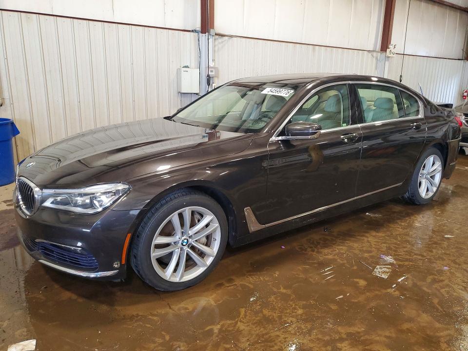 54599776 :رقم المزاد ، WBA7F2C56GG416875 vin ، 2016 Bmw 750 مزاد بيع
