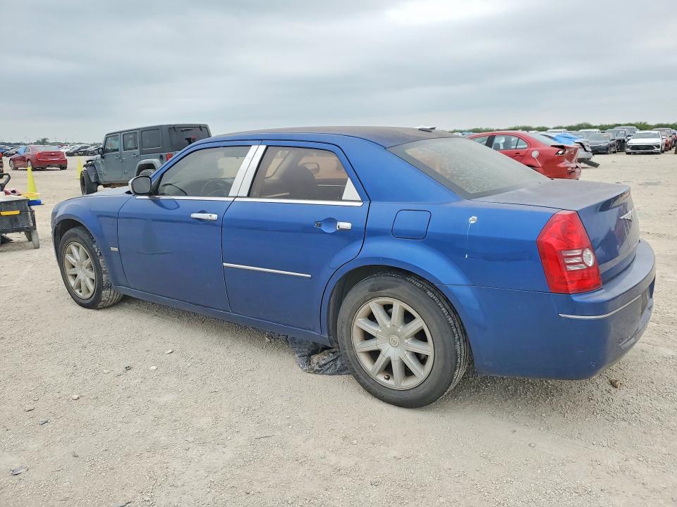 52547016 :رقم المزاد ، 2C3CA5CVXAH106195 vin ، 2010 Chrysler 300 مزاد بيع