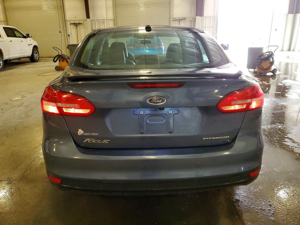 52406386 :رقم المزاد ، 1FADP3J28JL287429 vin ، 2018 Ford Focus مزاد بيع