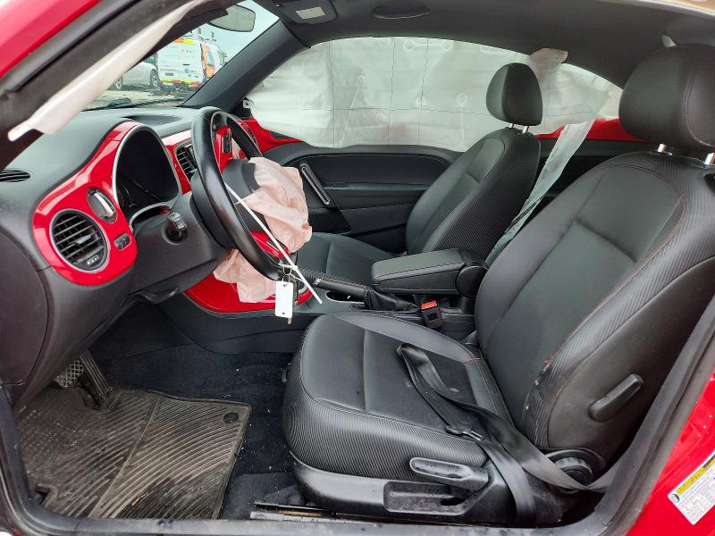 53511726 :رقم المزاد ، 3VWJD7ATXKM719408 vin ، 2019 Volkswagen Beetle مزاد بيع