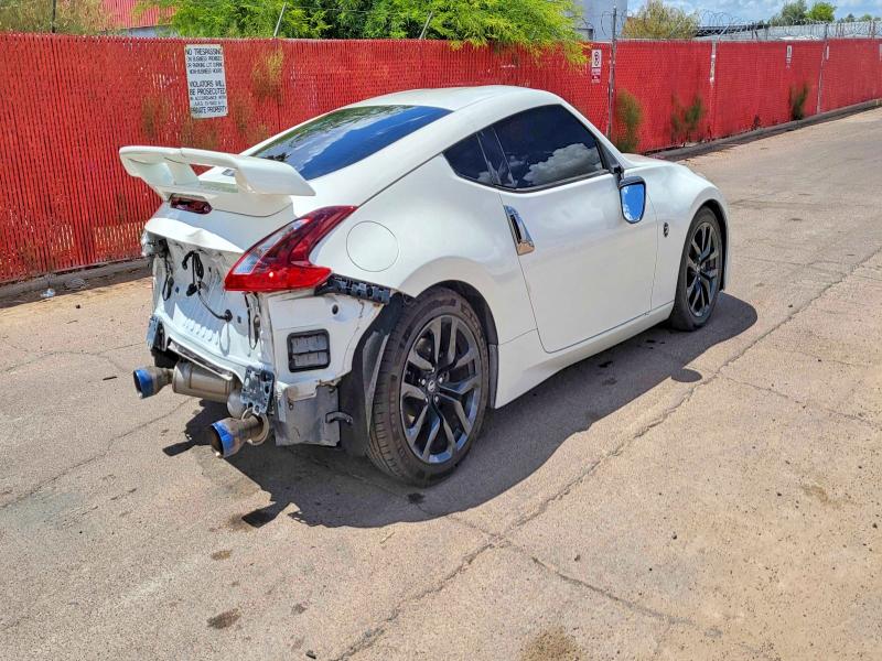 52101516 :رقم المزاد ، JN1AZ4EH5JM572517 vin ، 2018 Nissan 370z مزاد بيع