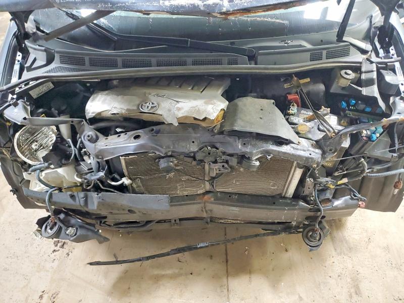 52783306 :رقم المزاد ، 5TDKK4CC5AS315018 vin ، 2010 Toyota Sienna مزاد بيع