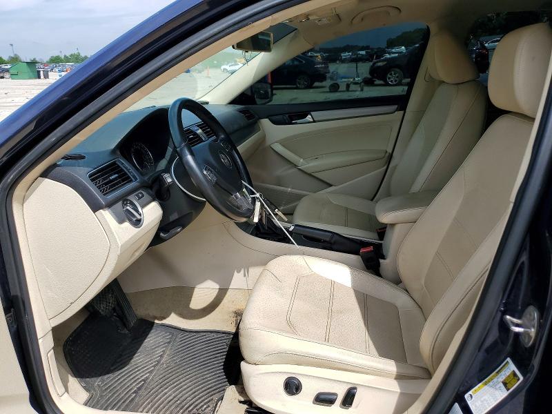 2015 Volkswagen Passat მანქანა იყიდება აუქციონზე, vin: 1VWBV7A33FC014233, აუქციონის ნომერი: 54205726
