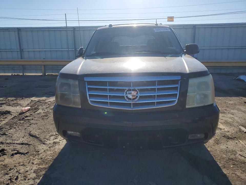 2005 Cadillac Escalade მანქანა იყიდება აუქციონზე, vin: 3GYEK62N25G160406, აუქციონის ნომერი: 50915366