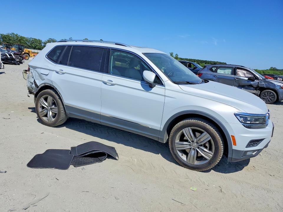 2019 Volkswagen Tiguan მანქანა იყიდება აუქციონზე, vin: 3VV4B7AX2KM054899, აუქციონის ნომერი: 54132866