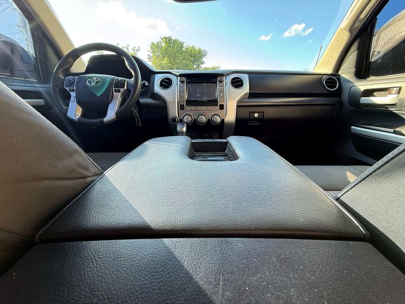 Продаж на аукціоні авто 2015 Toyota Tundra, vin: 5TFDW5F12FX440668, номер лоту: 55104586