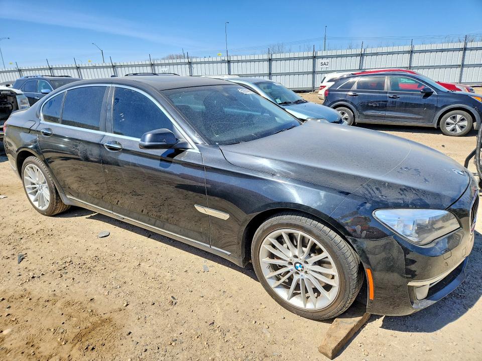 2013 Bmw 750 მანქანა იყიდება აუქციონზე, vin: WBAYB6C53DC998363, აუქციონის ნომერი: 53066406