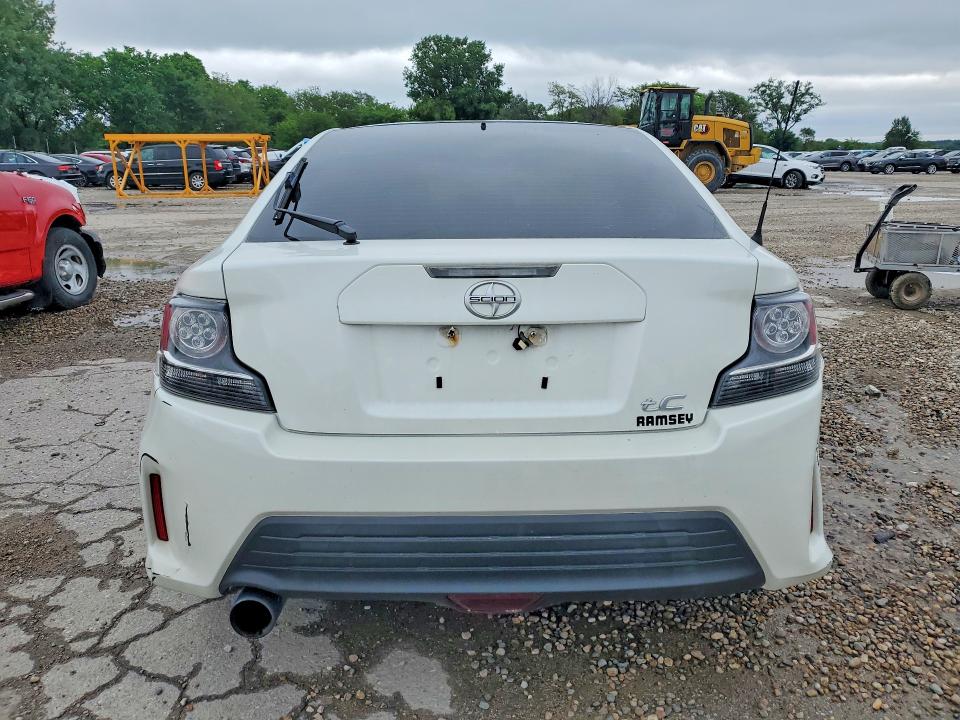 53566796 :رقم المزاد ، JTKJF5C74GJ018216 vin ، 2016 Scion Tc مزاد بيع