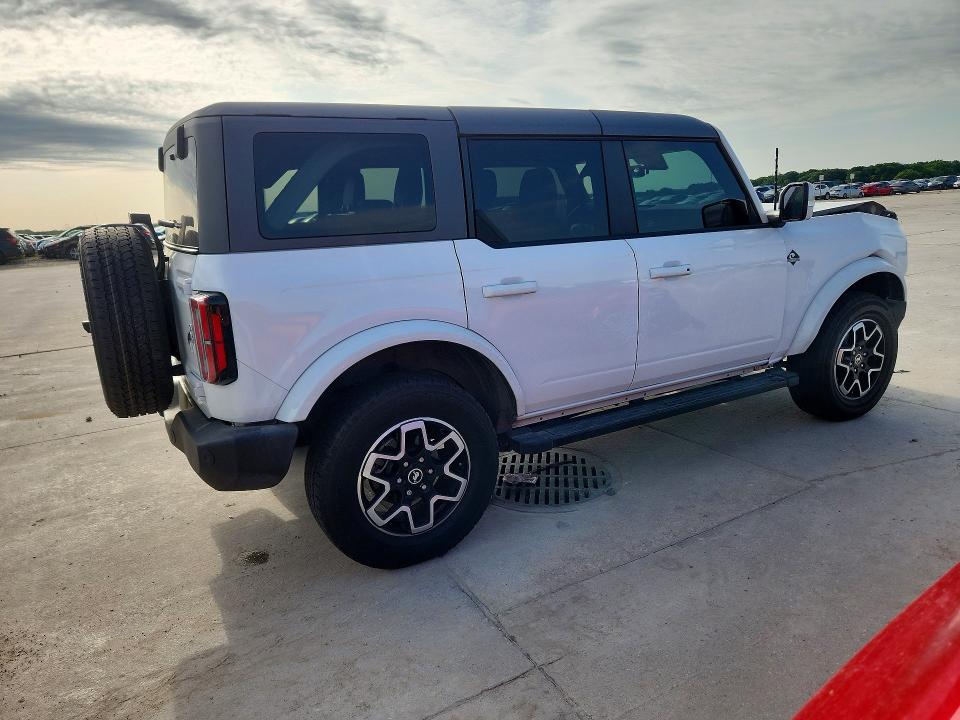 51915096 :رقم المزاد ، 1FMEE8BPXRLA54865 vin ، 2024 Ford Bronco مزاد بيع