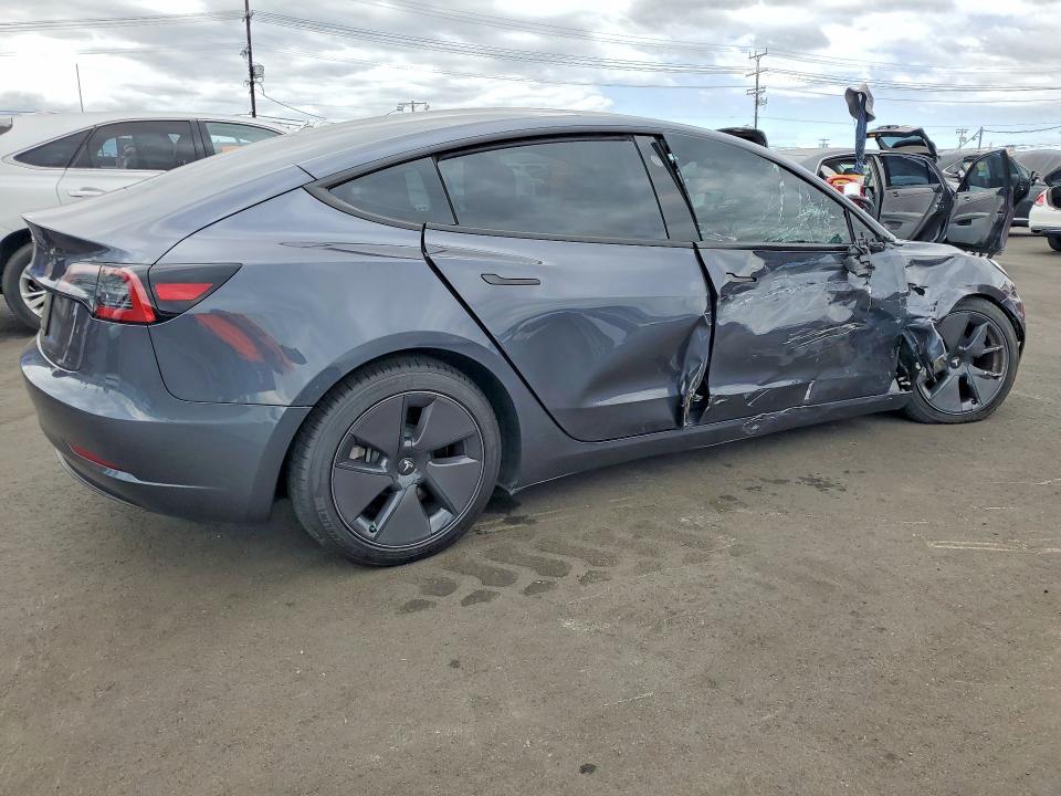 Продаж на аукціоні авто 2023 Tesla Model 3, vin: 5YJ3E1EA2PF645217, номер лоту: 52266196