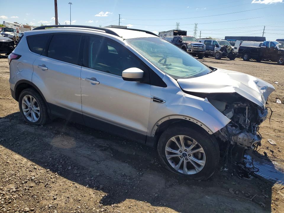 53367096 :رقم المزاد ، 1FMCU0GDXHUD74531 vin ، 2017 Ford Escape مزاد بيع
