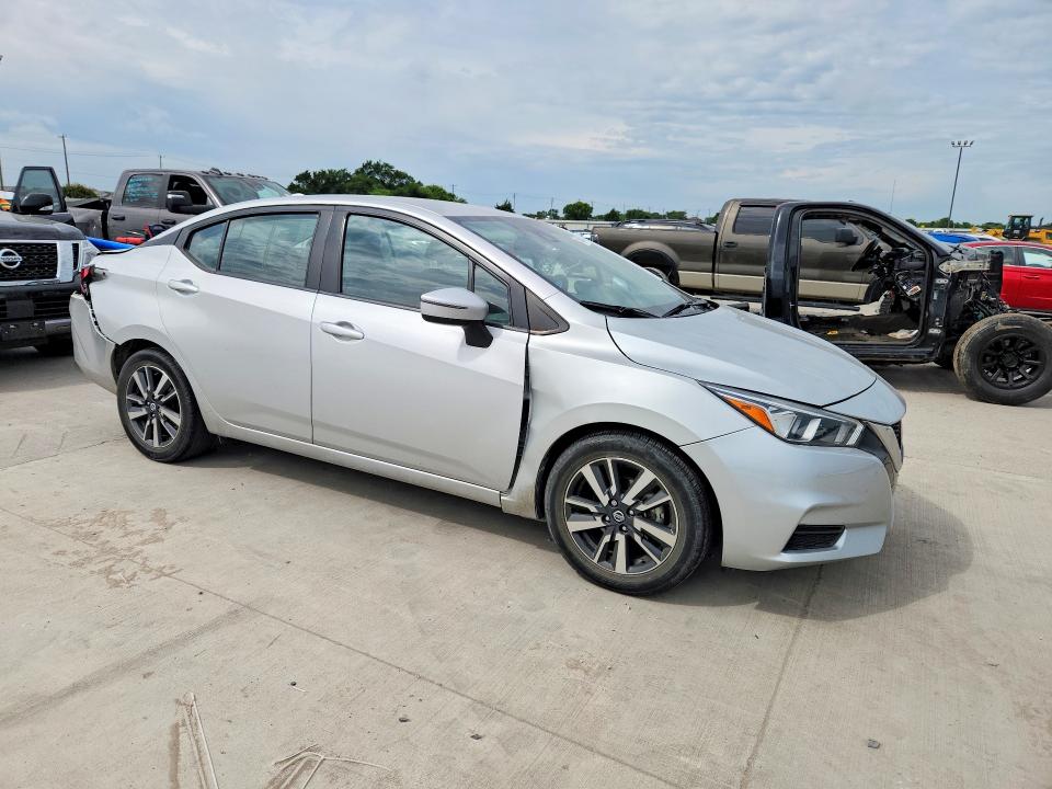 53801016 :رقم المزاد ، 3N1CN8EV8ML828505 vin ، 2021 Nissan Versa مزاد بيع