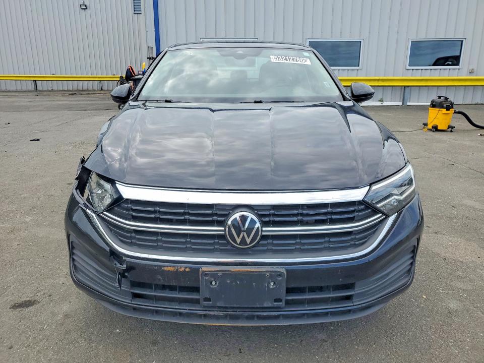 53212786 :رقم المزاد ، 3VWEM7BU6RM083427 vin ، 2024 Volkswagen Jetta مزاد بيع