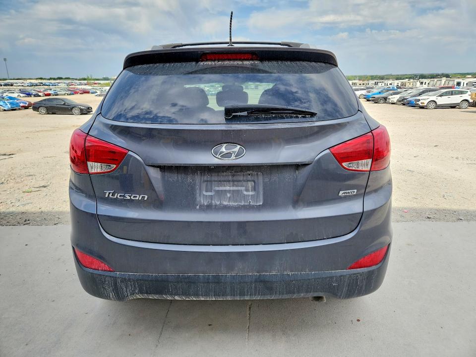 53354566 :رقم المزاد ، KM8JUCAG4FU045347 vin ، 2015 Hyundai Tucson مزاد بيع