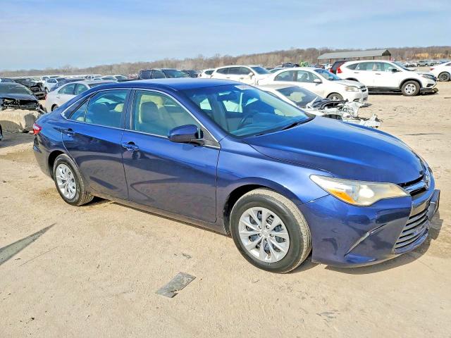 2017 Toyota Camry მანქანა იყიდება აუქციონზე, vin: 4T1BF1FK9HU768971, აუქციონის ნომერი: 52704226