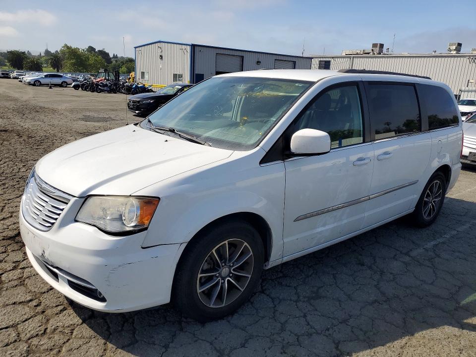 Auction sale of the 2015 Chrysler Town & Country, vin: 2C4RC1BG6FR510124, lot number: 51858806