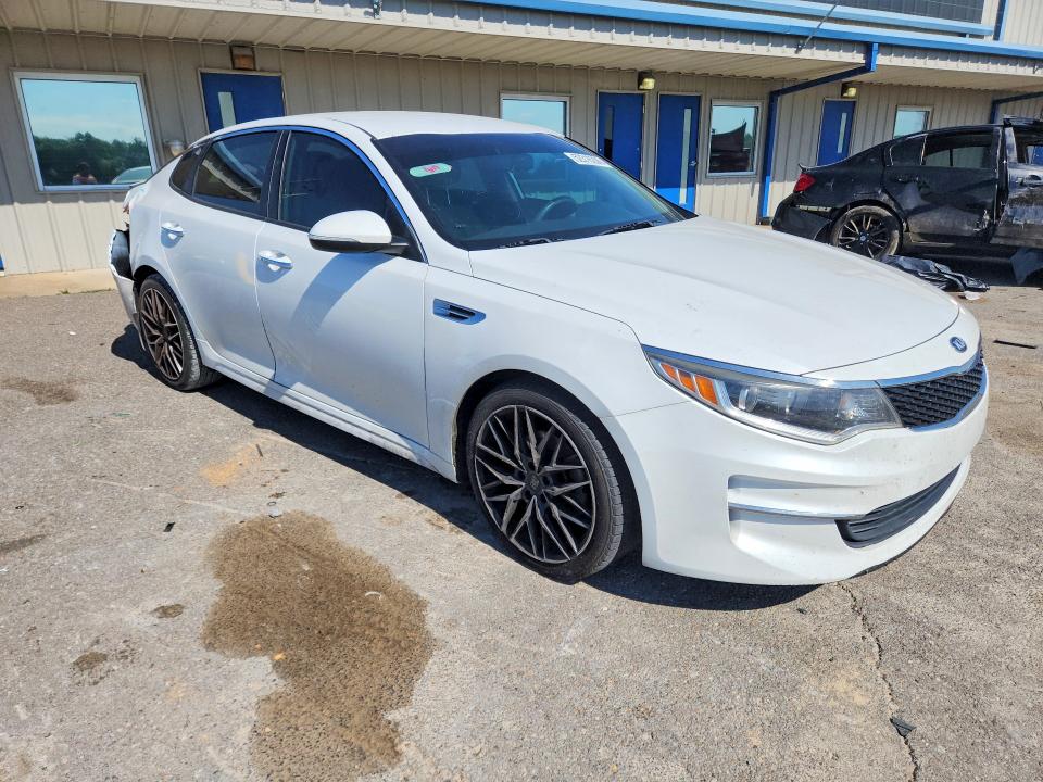 52316206 :رقم المزاد ، 5XXGT4L32JG183548 vin ، 2018 Kia Optima مزاد بيع