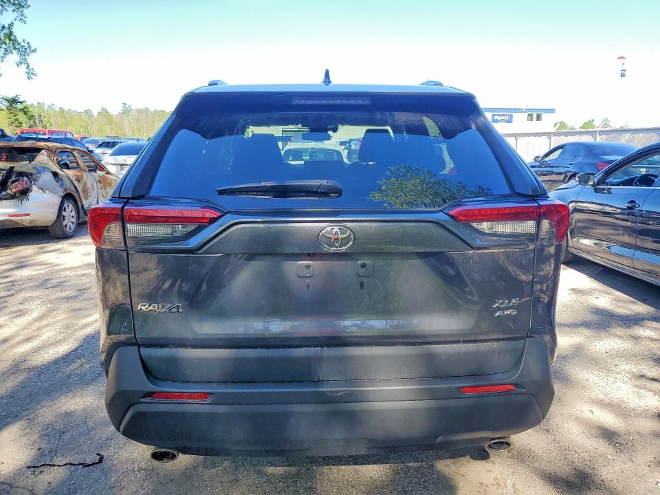 2019 Toyota Rav4 მანქანა იყიდება აუქციონზე, vin: 2T3R1RFV0KW082158, აუქციონის ნომერი: 54087726