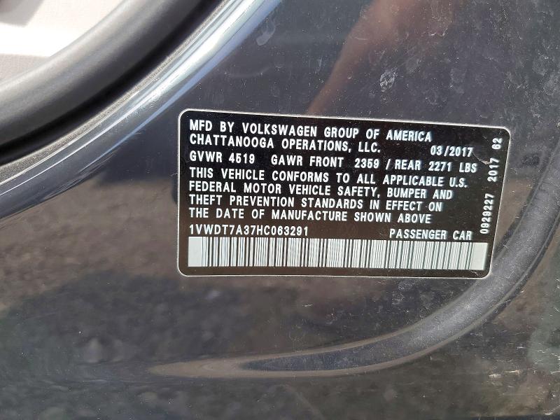 52758146 :رقم المزاد ، 1VWDT7A37HC063291 vin ، 2017 Volkswagen Passat مزاد بيع