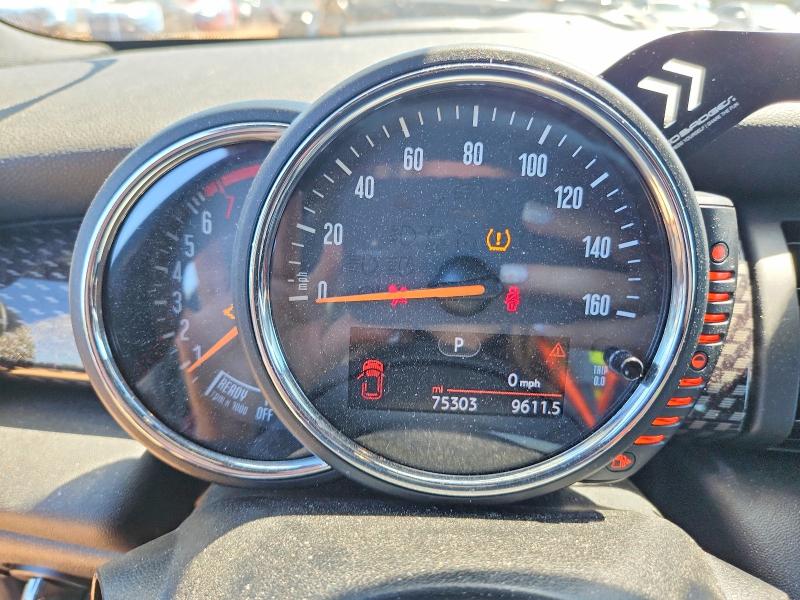 Продажа на аукционе авто 2017 Mini Cooper, vin: WMWXP7C59H2A44993, номер лота: 51862726