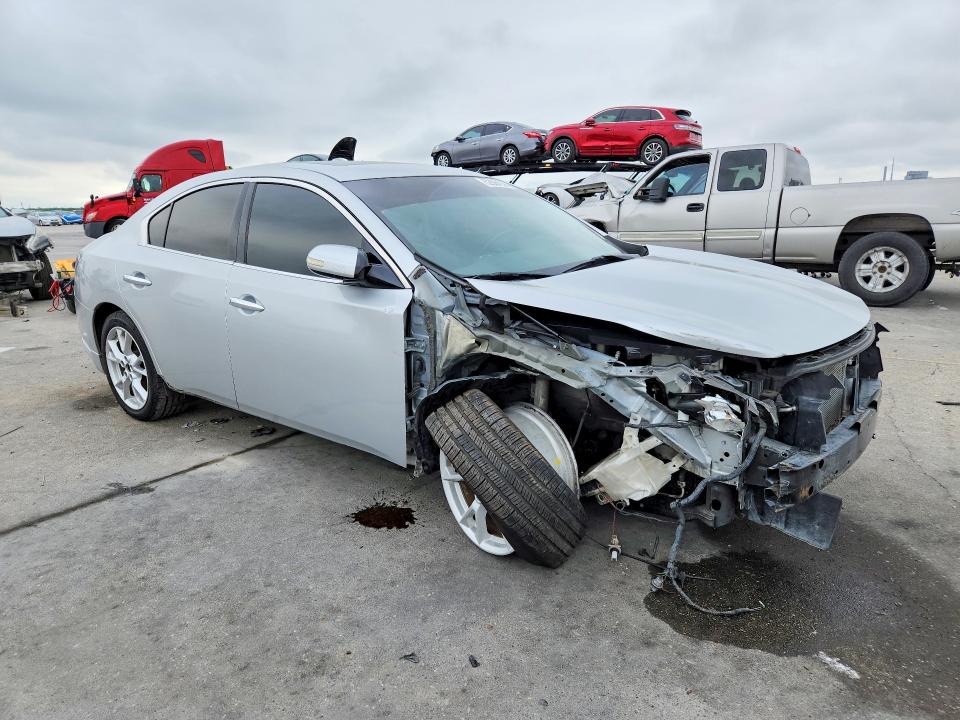 52684556 :رقم المزاد ، 1N4AA5AP8CC817879 vin ، 2012 Nissan Maxima مزاد بيع