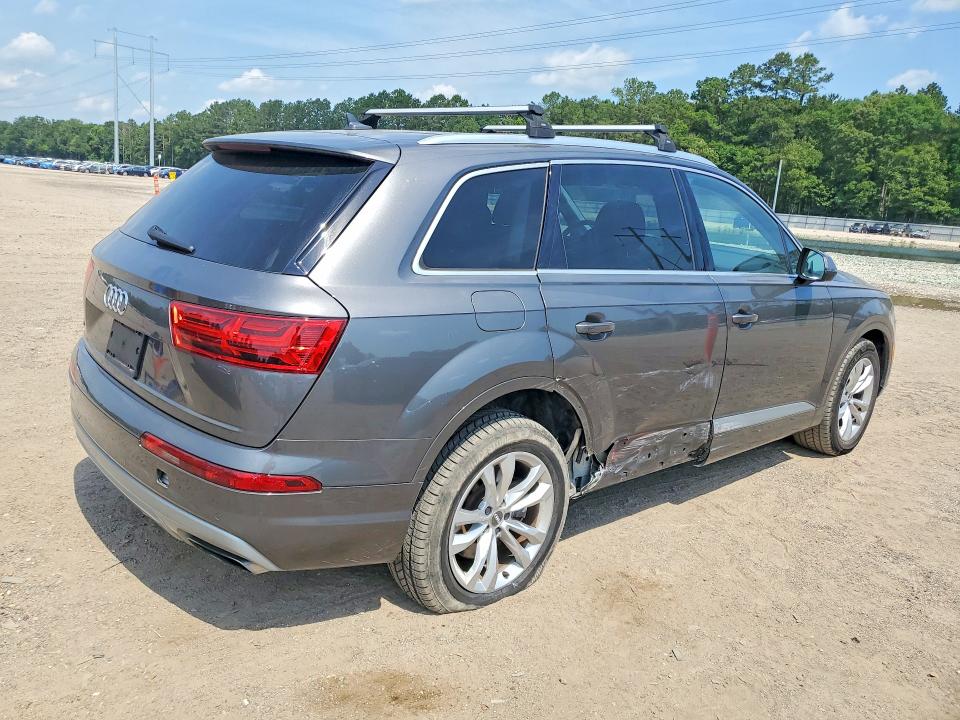 Продаж на аукціоні авто 2019 Audi Q7, vin: WA1LAAF75KD003602, номер лоту: 53983256