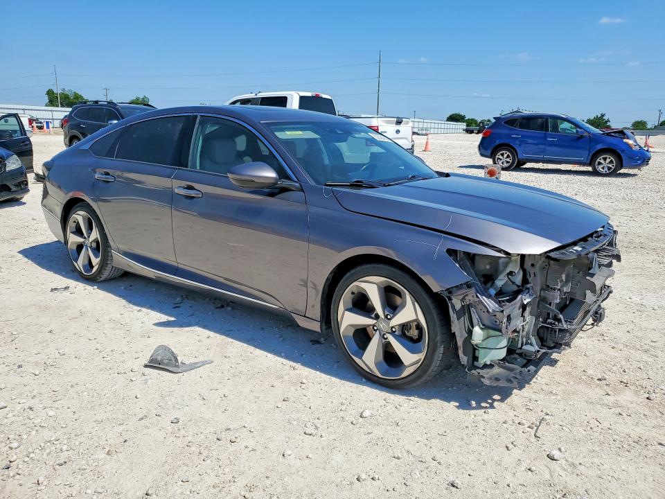 2018 Honda Accord მანქანა იყიდება აუქციონზე, vin: 1HGCV2F95JA018832, აუქციონის ნომერი: 52524006