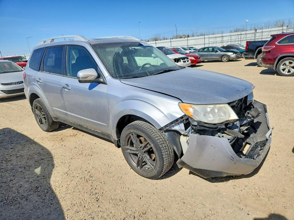 52397806 :رقم المزاد ، JF2SHCDC4DH401437 vin ، 2013 Subaru Forester مزاد بيع