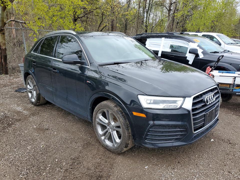 53211336 :رقم المزاد ، WA1GCCFS8HR015914 vin ، 2017 Audi Q3 مزاد بيع