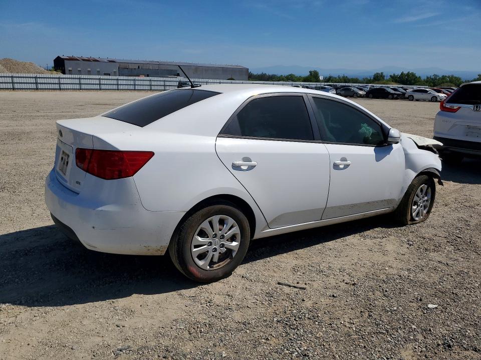 2011 Kia Forte მანქანა იყიდება აუქციონზე, vin: KNAFU4A24B5458780, აუქციონის ნომერი: 53202356